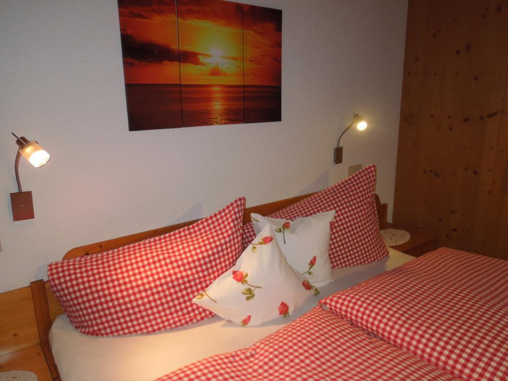 Gaestehaus Graf เบเซา ภายนอก รูปภาพ