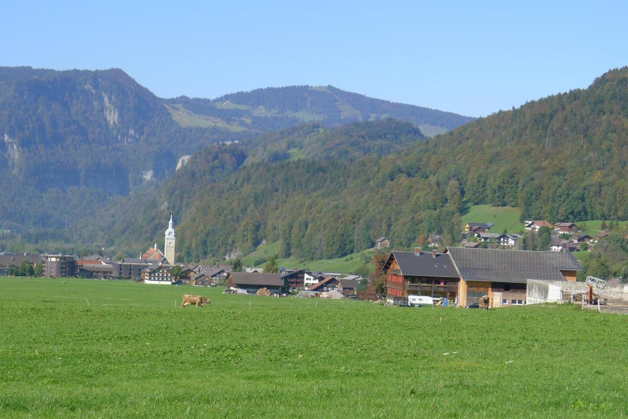 Gaestehaus Graf เบเซา ภายนอก รูปภาพ